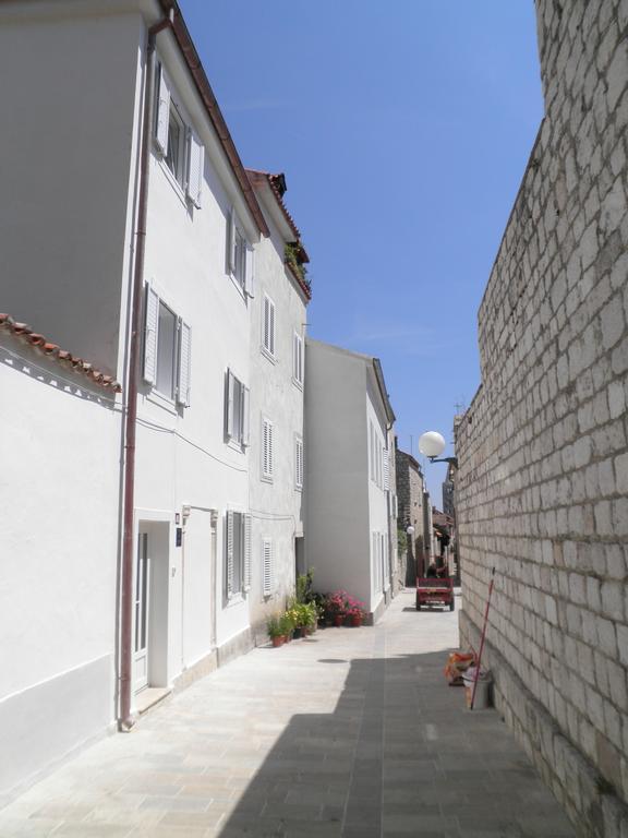 Apartments Zlata In The Heart Of The Old Town, Close To The Beach